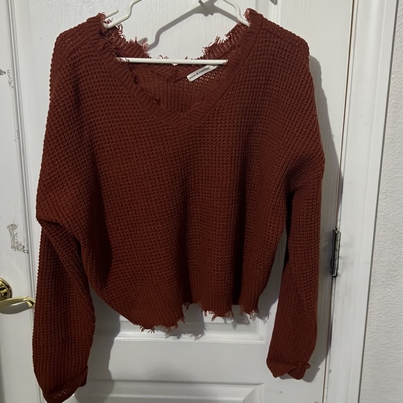 tethered collar sweater 💋 - Picture 2 of 4